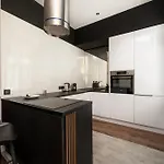 Prestige Piotrkowska With Aircon Apartment