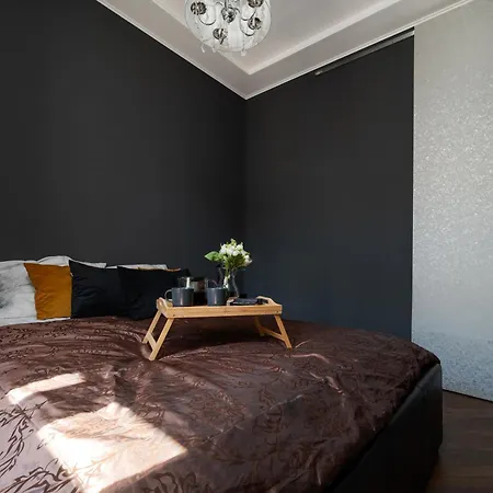 Prestige Piotrkowska With Parking, Aircon