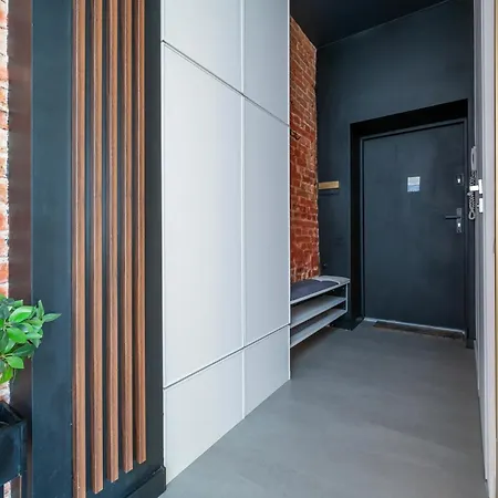 Prestige Piotrkowska With Parking, Aircon 公寓