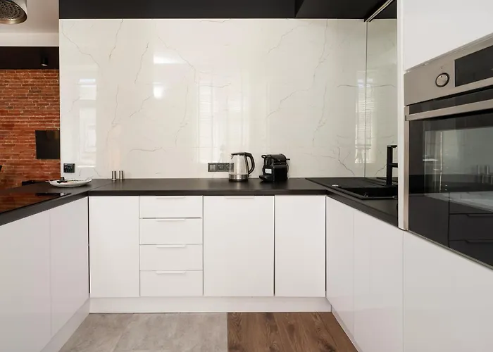 Prestige Piotrkowska With Parking, Aircon * Лодзь