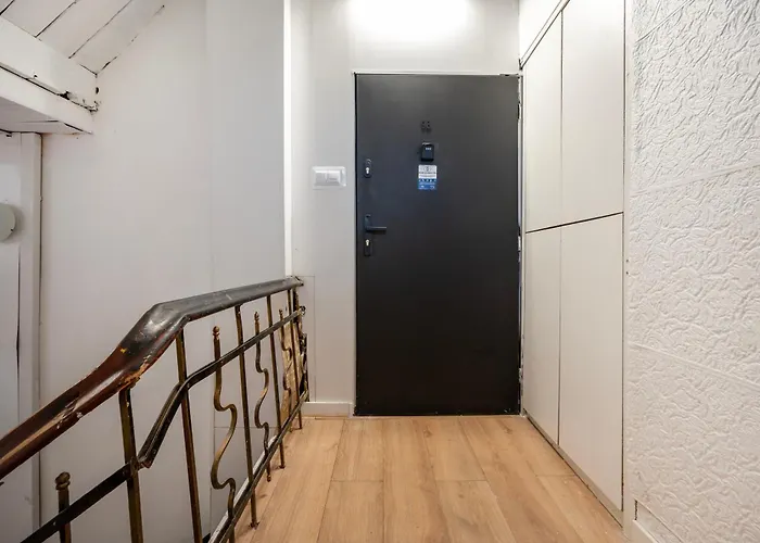 Prestige Piotrkowska With Parking, Aircon *