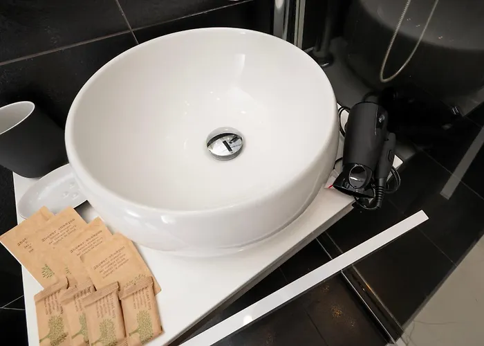 Апартаменти Prestige Piotrkowska With Parking, Aircon Лодзь